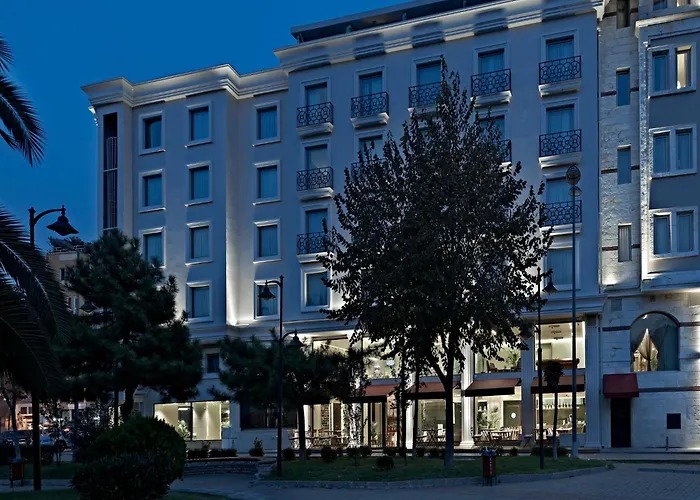 Hotel Ramada By Wyndham Istanbul Grand Bazaar