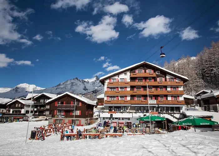 Hotel The Larix Ski-In Ski-Out Saas-Fee