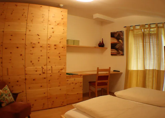 Hotel Garni Lärchenhof Lech am Arlberg