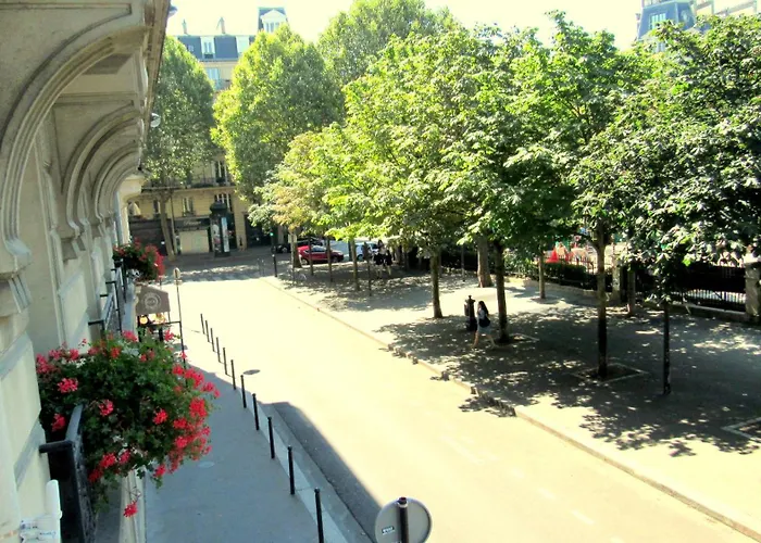 Hotel Du Square D'Anvers Paris