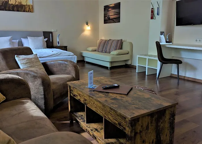 Altstadthotel Goldene Kugel Waren 