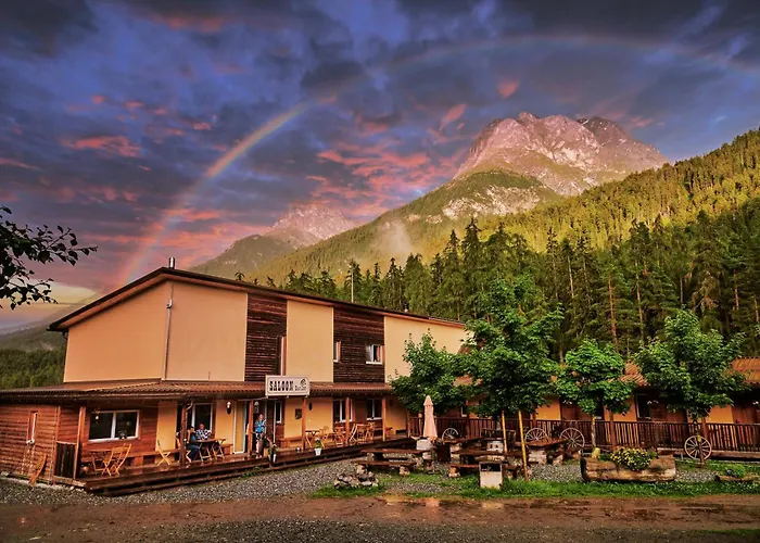 Reitstall und Saloon San Jon Scuol