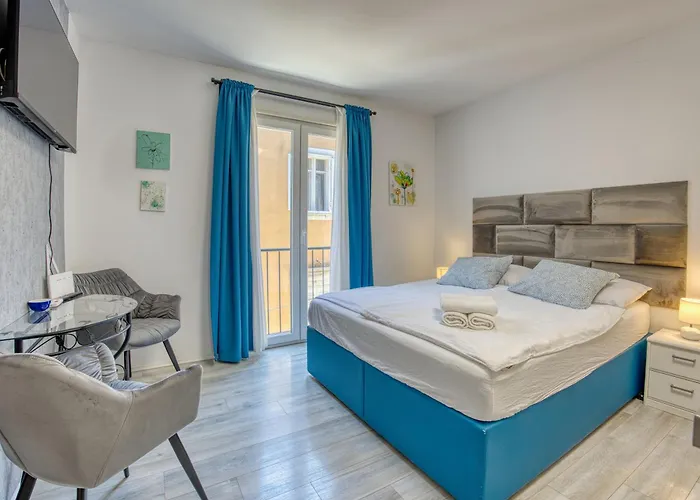 Guest House Arsenal Accommodation Zadar