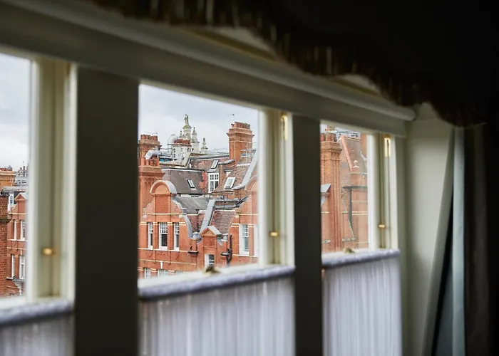 Hotel Egerton House London