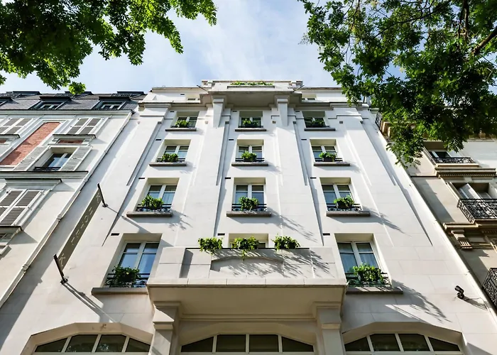 Le Lampika Hotel Paris