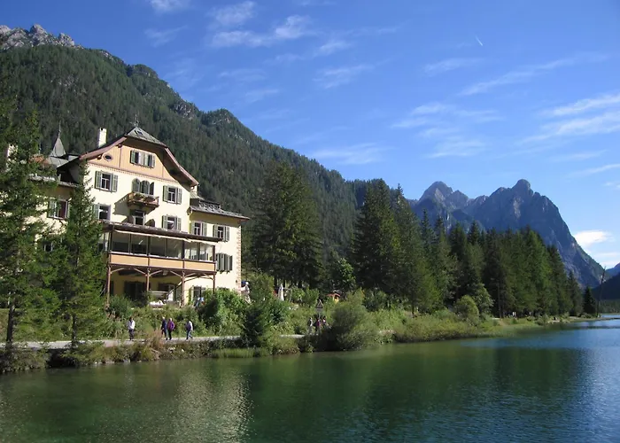 Hotel Baur Am See Toblach