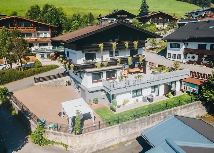 Pension Vier Jahreszeiten Saalbach-Hinterglemm