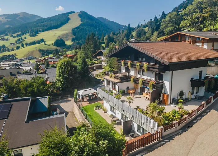 Pension Vier Jahreszeiten Saalbach-Hinterglemm