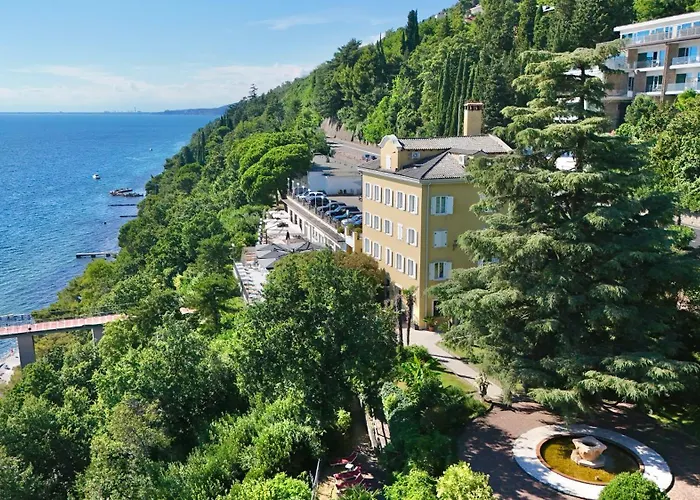 Hotel Riviera&Maximilian's Triest