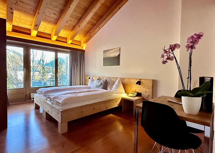 Laagers Hotel Garni Samedan
