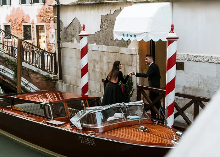 Hotel Al Ponte Dei Sospiri Venedig
