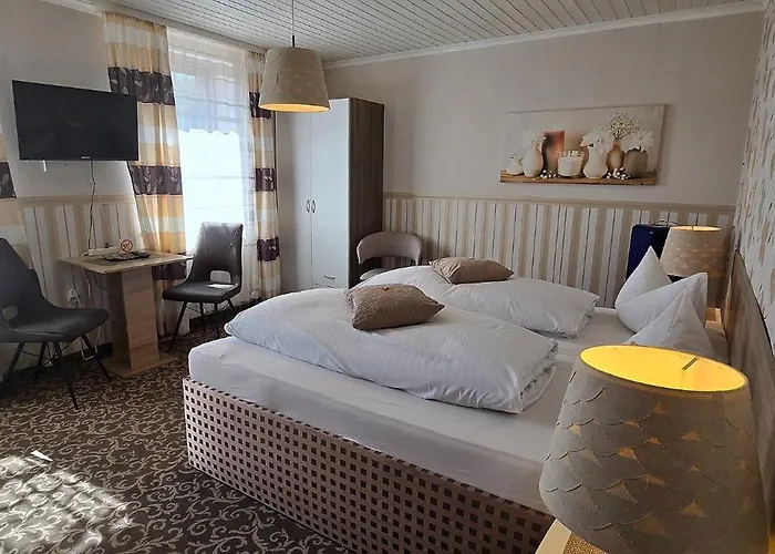 Hotel Haus Jutta Goessweinstein