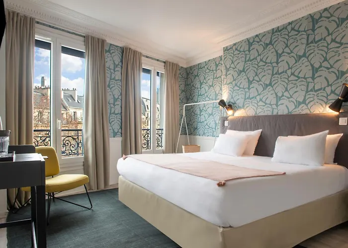 Hotel Prony Monceau Paris