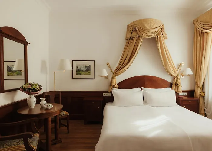 Hotel Corso am Graben Bruneck