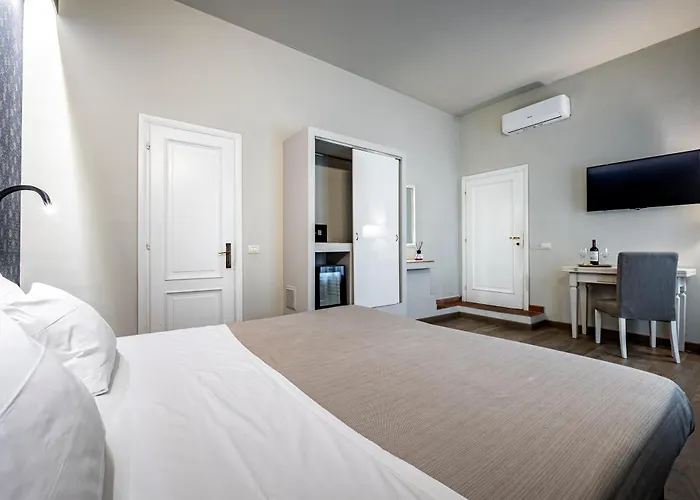 Blu Notte Guest House Florenz