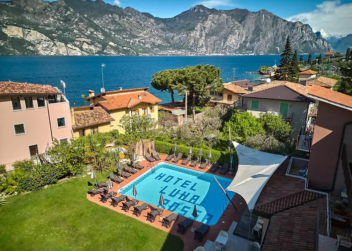 Hotel Luna Rossa (Adults Only) Malcesine