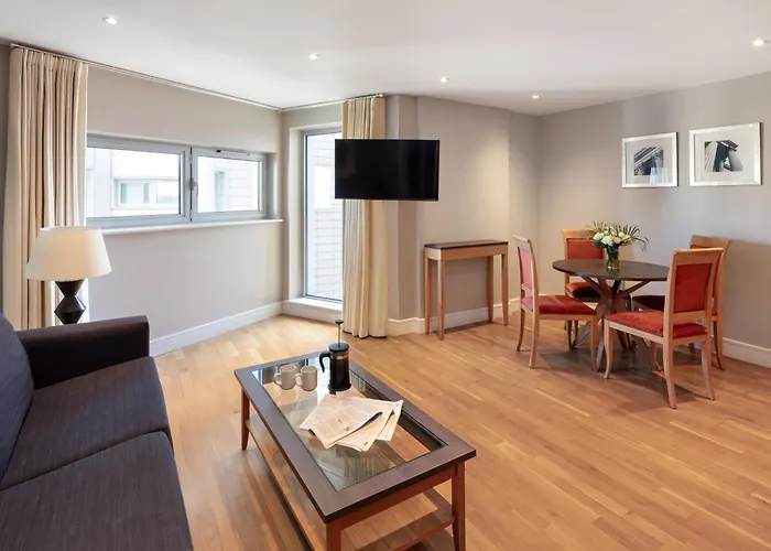 Aparthotel Marlin Aldgate Tower Bridge London
