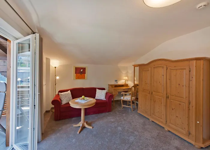 Hotel Schennerhof Schenna