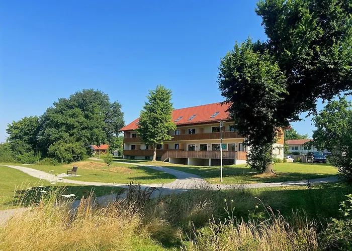 Chalet An der Brunnader-Ihr perfekter Rückzugsort in der Bayerischen Toskana-Überwiegend mit Klima-3Geh-Min zur Therme Bad Birnbach