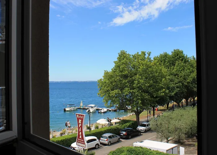 Kriss Internazionale Hotel Bardolino