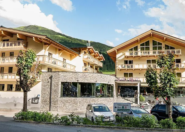Hotel Garni ALPINA Saalbach-Hinterglemm