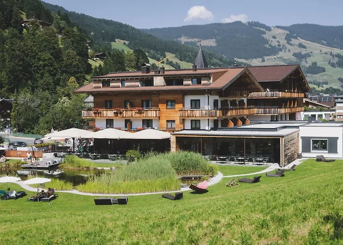Ski&Bike Hotel Wiesenegg Saalbach-Hinterglemm