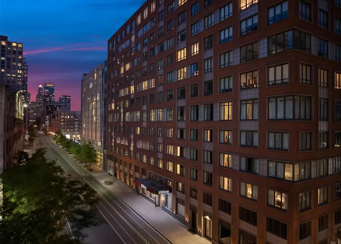Hotel Hilton Brooklyn New York - Newly Renovated