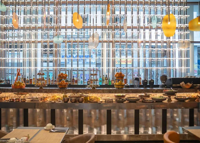 Hotel Adia Aluma Athens, Curio Collection By Hilton