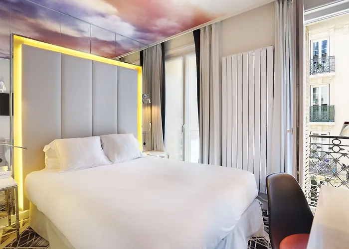 Nouvel Hotel Eiffel Paris
