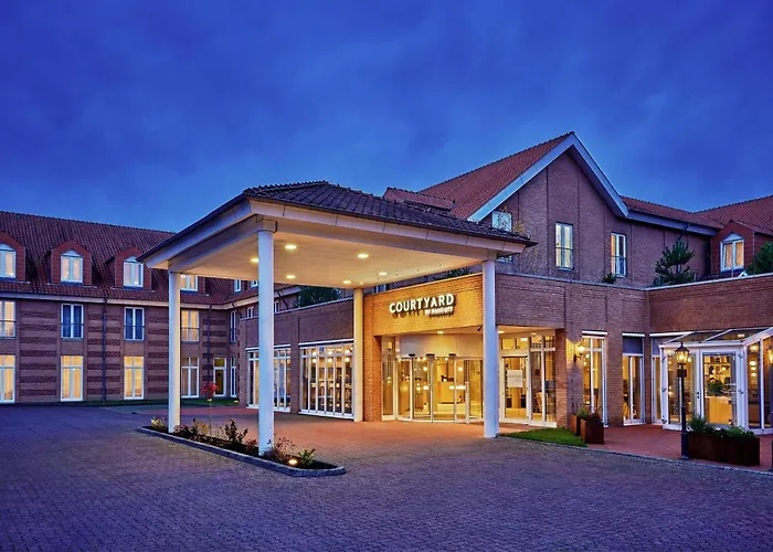 Hotel Courtyard By Marriott Schwerin