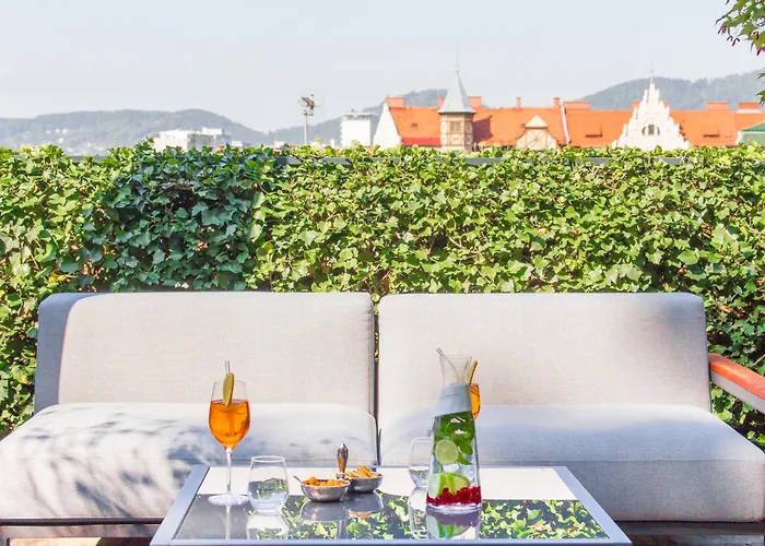 Schlossberghotel - Das Kunsthotel Graz