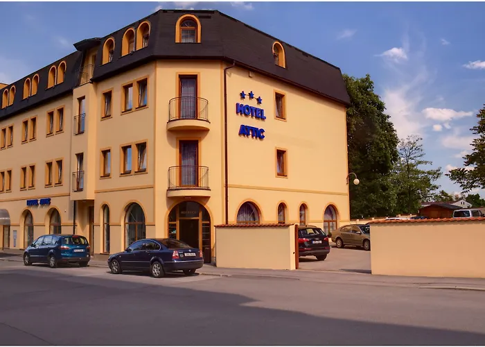Attic Hotel Prag