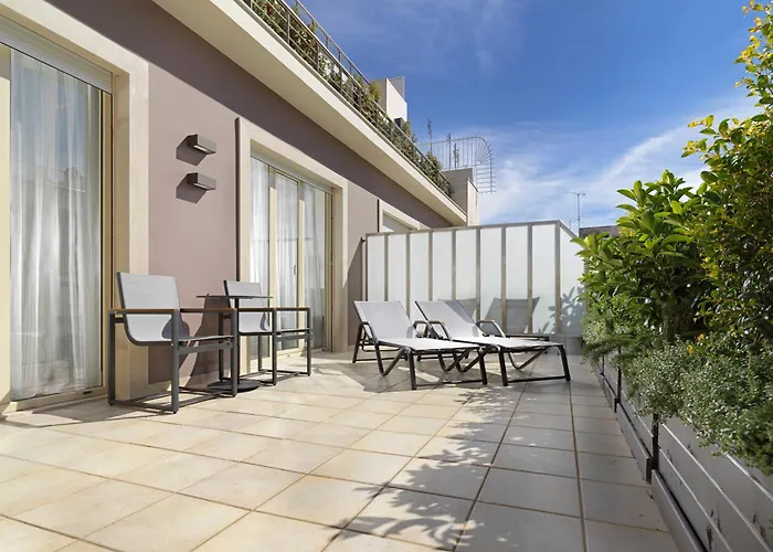 Holiday Suites Athen