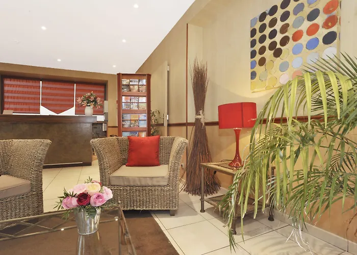 Hotel Carladez Cambronne Paris