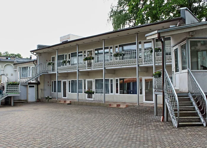 Nb Hotel With Free Parking Riga