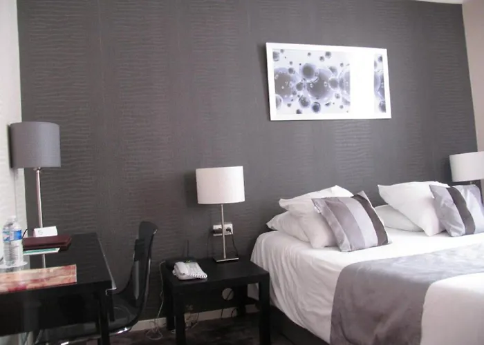 Hotel Saint Ferreol Marseilles