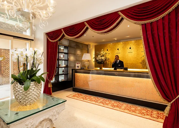 Hotel A La Commedia Venedig