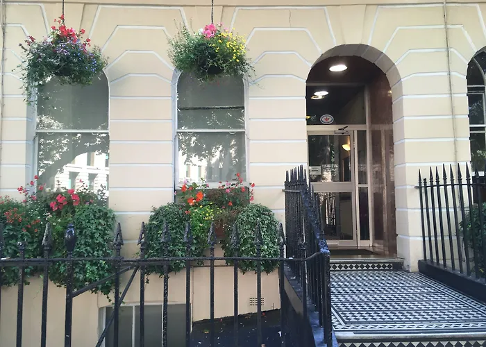 George Hotel London