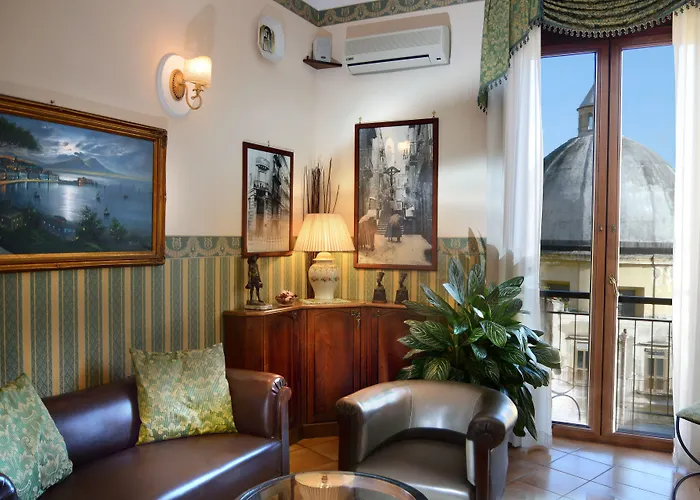 Pinto-Storey Hotel Neapel