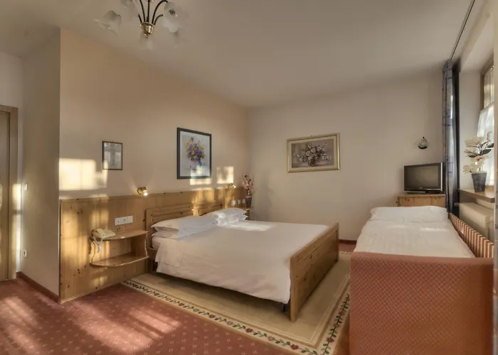 Hotel Waldheim Belvedere Brixen