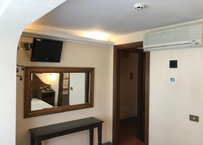 Hotel OKAPI Rom