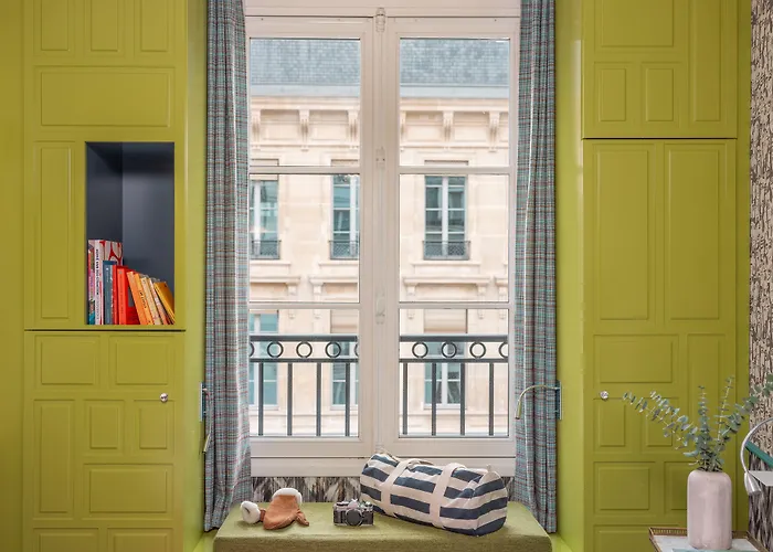Hotel Crayon Rouge - Louvre Palais Royal Paris