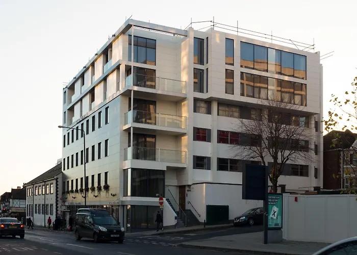 St George's Hotel - Wembley London