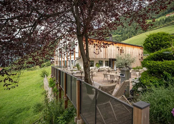 Hotel Ladurner Algund