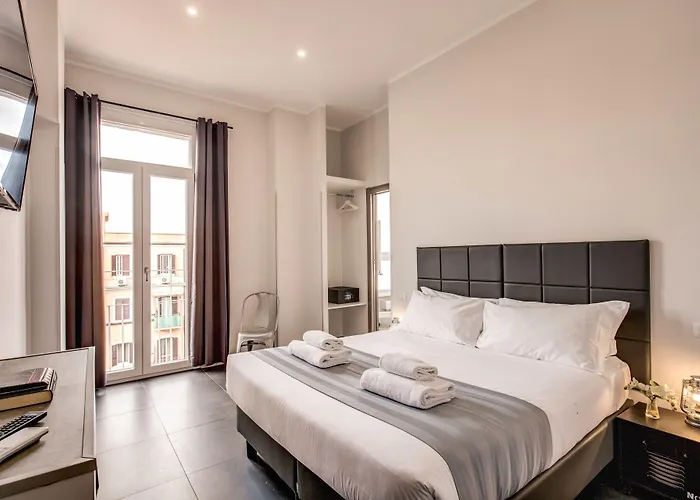 Floor 6 Boutique Rooms By Dot Suites Rom