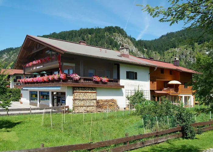 Gästehaus Flora Reit im Winkl