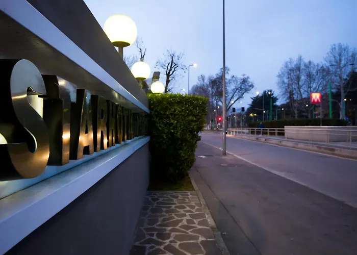 Starhotels Tourist Mailand