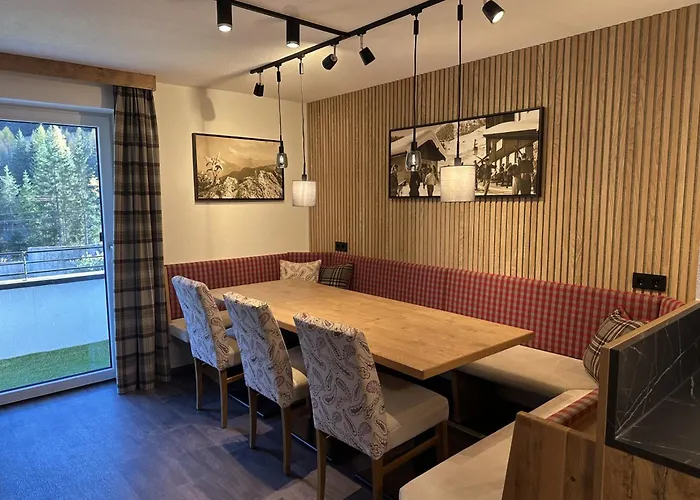 Hotel Haus Zangerl St. Anton am Arlberg