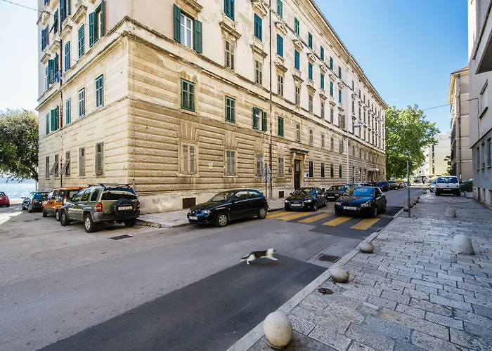 Riva Palace - Design Rooms Zadar