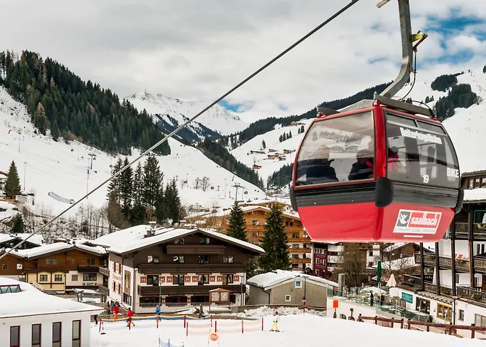 Hotel Pinzgauerhof by Skinetworks Saalbach-Hinterglemm